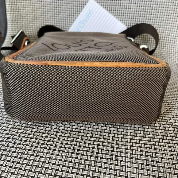 Louis Vuitton  Citaden in Damier Geant Canvas - Picture 8 of 16